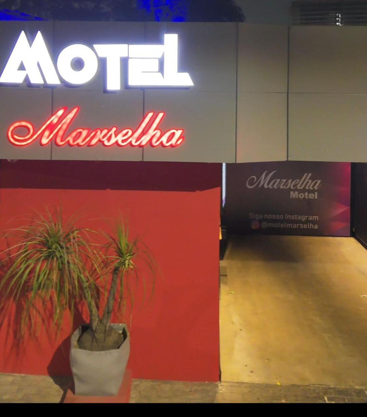 Hotel do amor Marselha 5 *